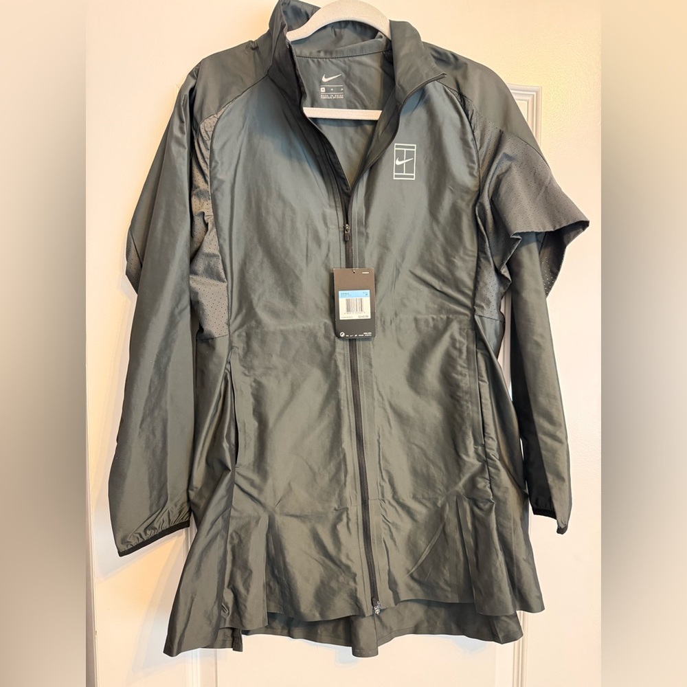 Nike Women's Tennis Jacket - Grayish Green